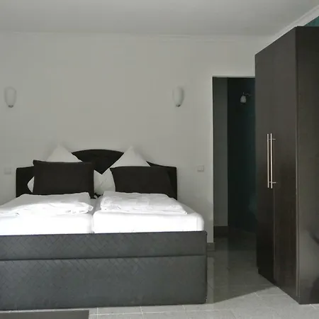 Gaestehaus Sektstuuf St. Laurentius Отель 3*