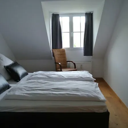 Отель Gaestehaus Sektstuuf St. Laurentius