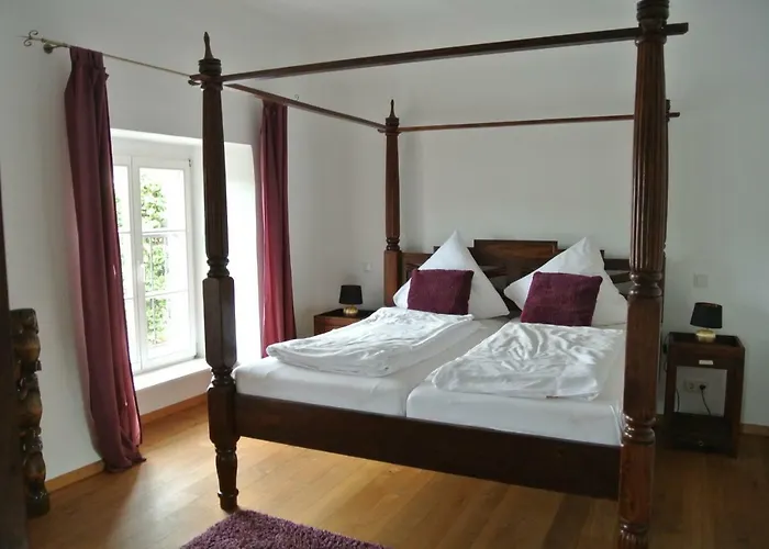 Gaestehaus Sektstuuf St. Laurentius